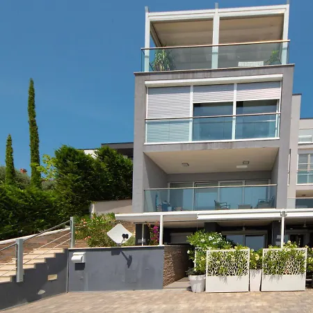 Deluxe Bellissima By Interhome Apartman *