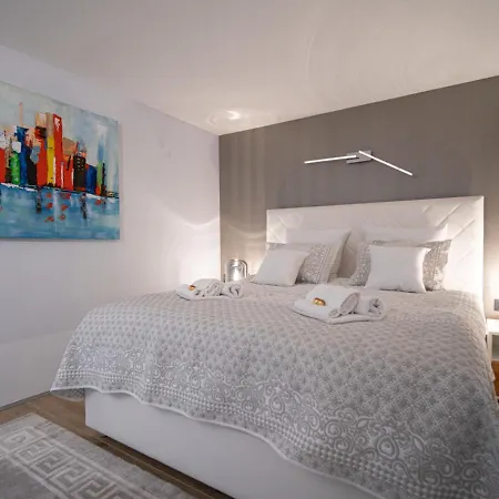 Apartment Deluxe Bellissima By Interhome Crikvenica